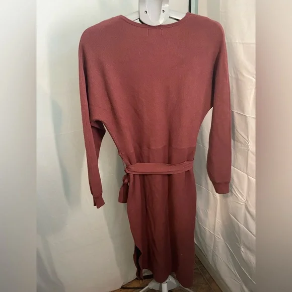 Nicole Miller New York Mid Length Cross Bodice Sweater Dress Sz Medium - Picture 6 of 7